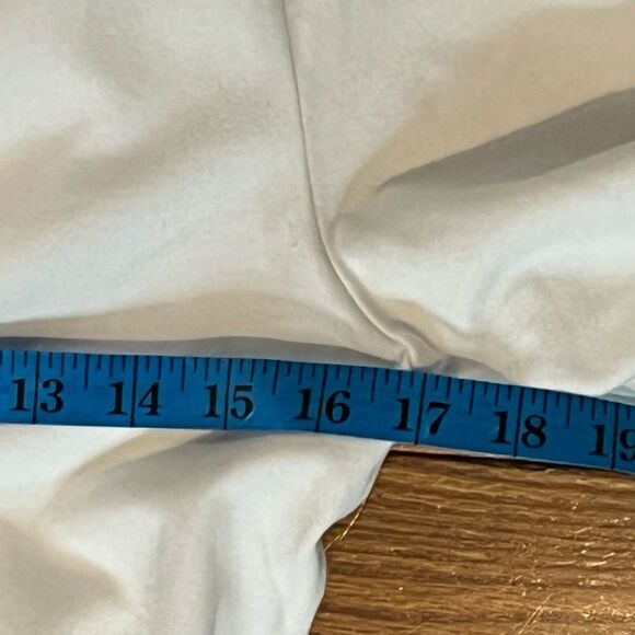 American Apparel Women’s Large White Julliard Long Sleeve Ballet Wrap Top NWT - Picture 4 of 8